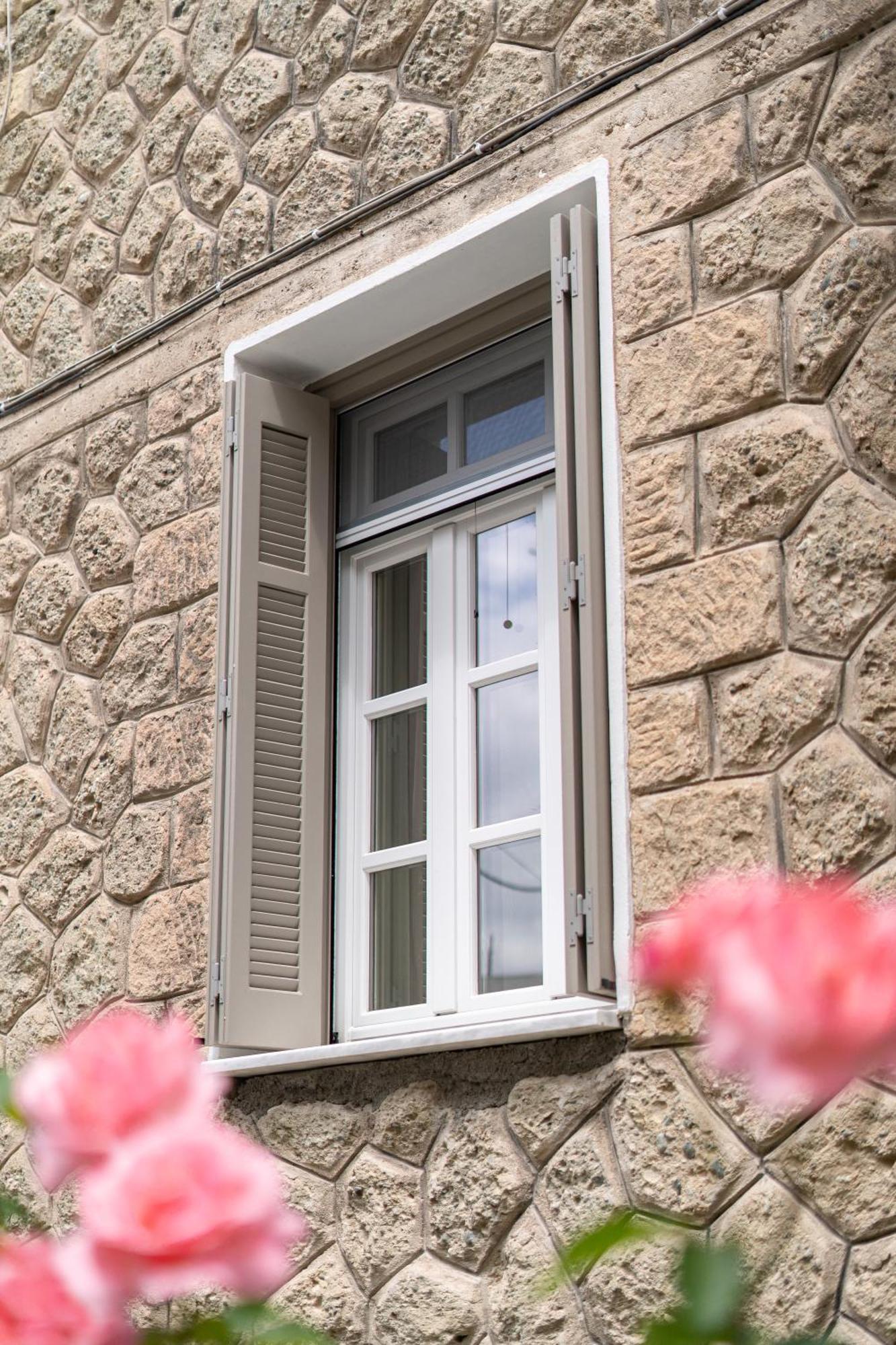 The Rock Guesthouse Kalampáka Ngoại thất bức ảnh
